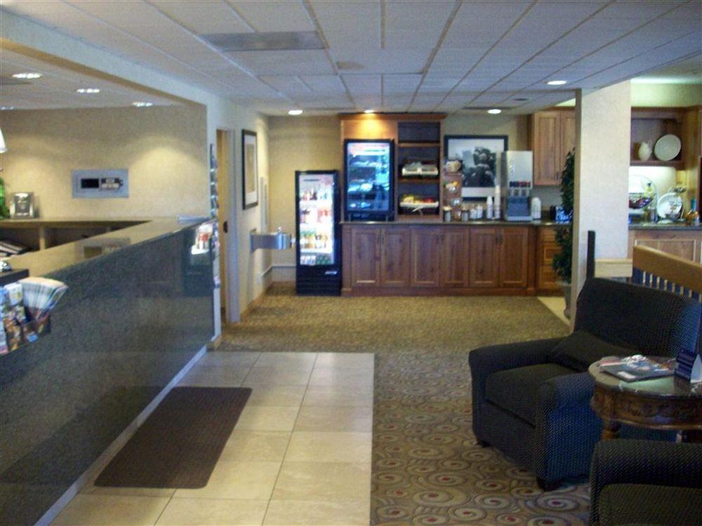 Red Lion Inn&Suites Deschutes River - Bend Exterior foto